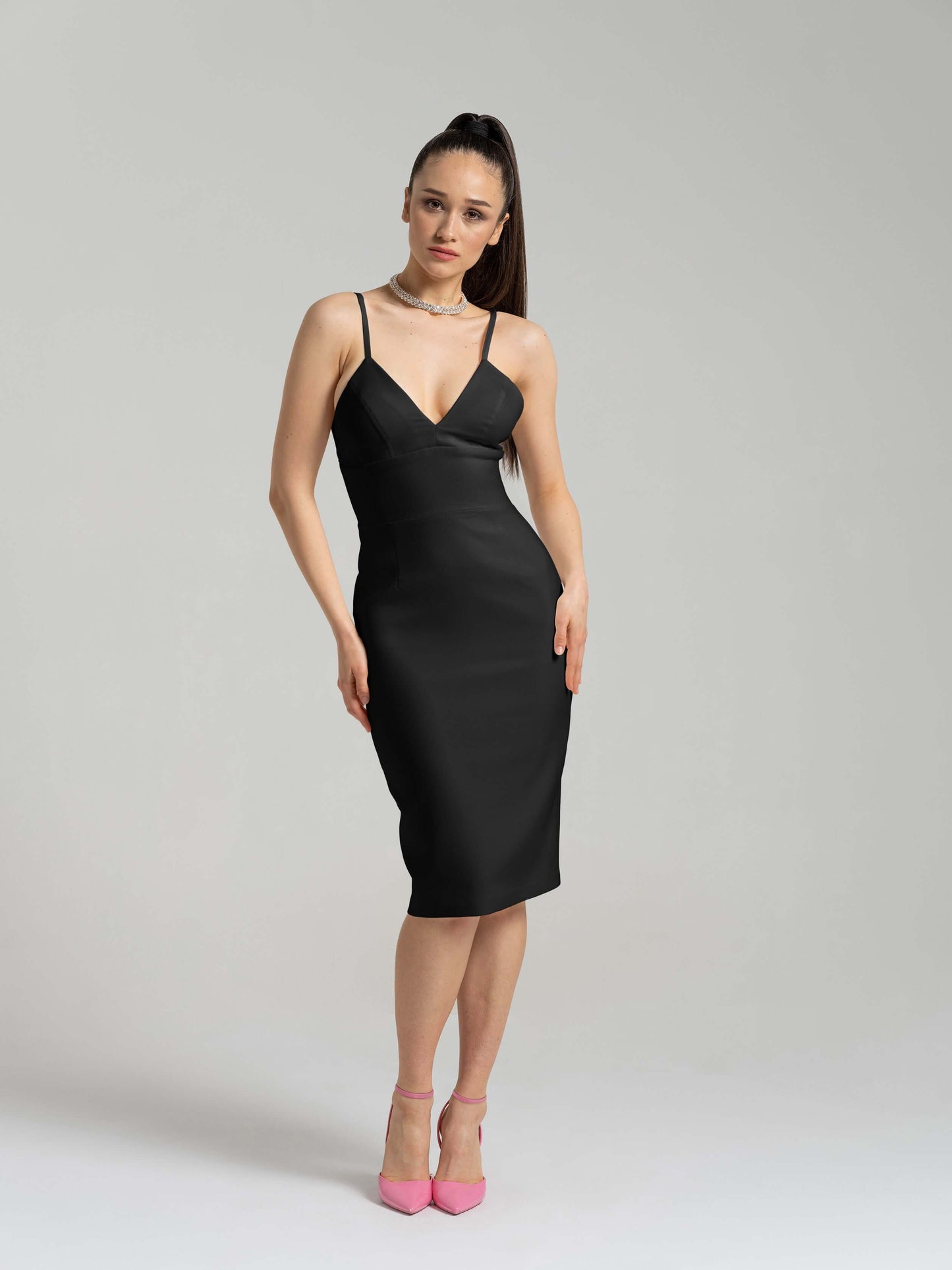 Bold Simplicity V-Neckline Midi Dress - Black