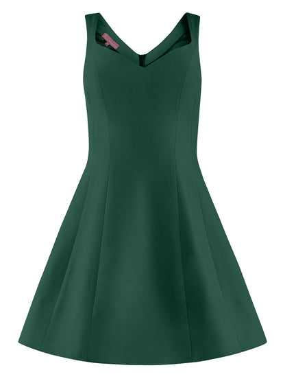 Tia DorraineLove Letter Flared Mini Dress - EmeraldBring an air of effortless femininity to your edits with this romantic mini dress. Its sleeveless silhouette is cut from stretch crepe, detailed with a flattering sweetheart neckline, and a flared skirt.